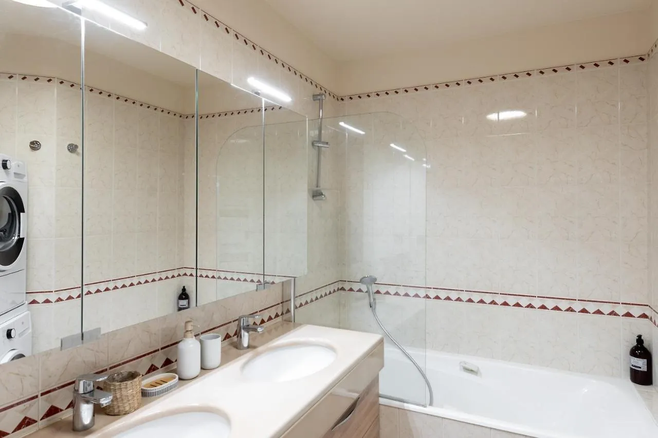Appartement L'HAUTERIVE - Magnifique T3 piscine tennis Caluire